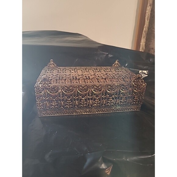 Brass Firigree Tissue/napkin Holder - Picture 5 of 6